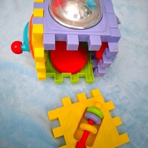 sensory cube toy